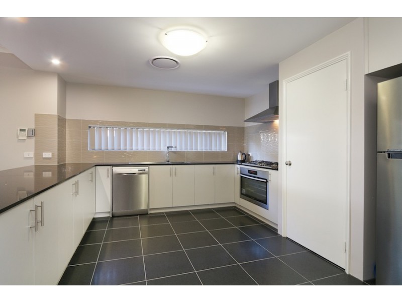 8 Nadine Prom, Baldivis WA 6171