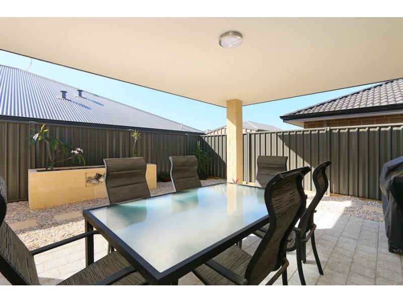 8 Nadine Prom, Baldivis WA 6171