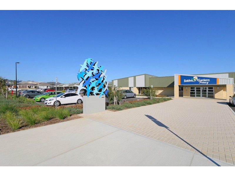 8 Nadine Prom, Baldivis WA 6171