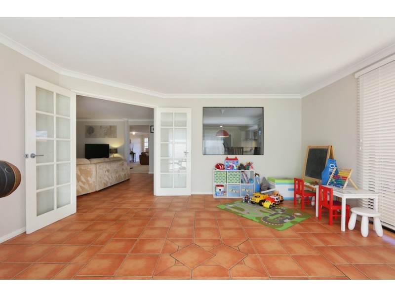 85 Manchester Drive, Hocking WA 6065