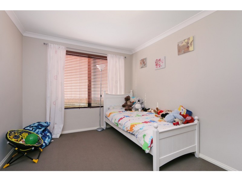 85 Manchester Drive, Hocking WA 6065