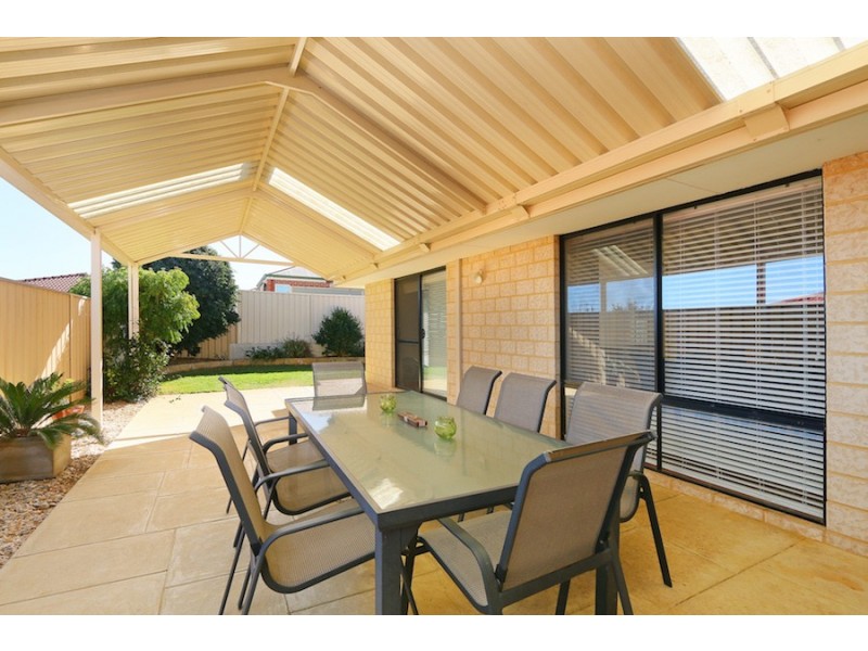 85 Manchester Drive, Hocking WA 6065