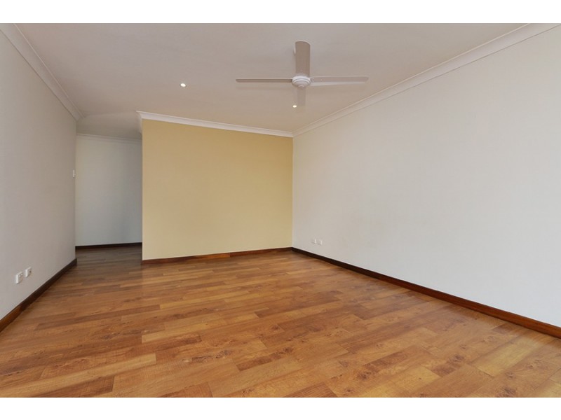 1/51 Park St, Como WA 6152