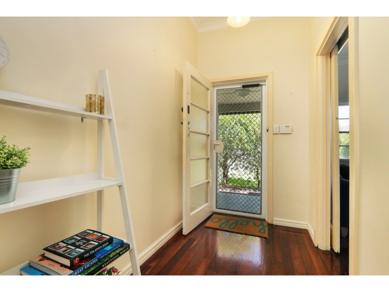 20 Edgecumbe Street, Como WA 6152