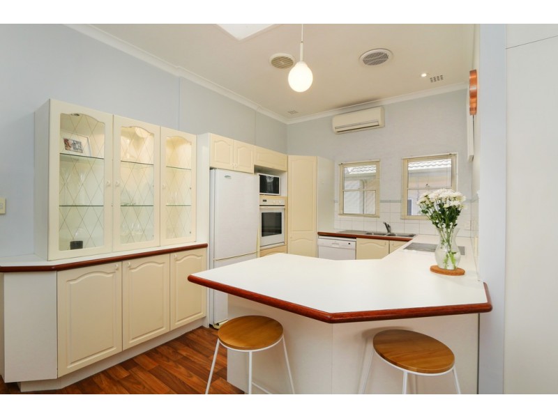 20 Edgecumbe Street, Como WA 6152