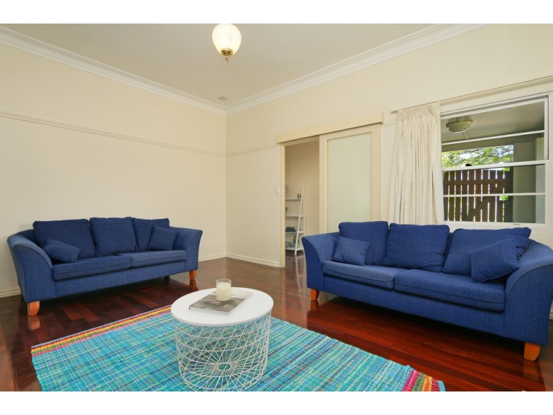 20 Edgecumbe Street, Como WA 6152