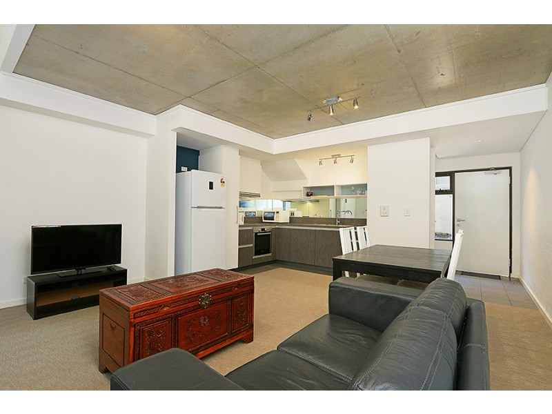 9/59 Breaksea Drive, North Coogee WA 6163