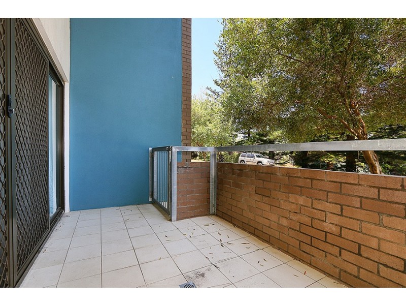 9/59 Breaksea Drive, North Coogee WA 6163