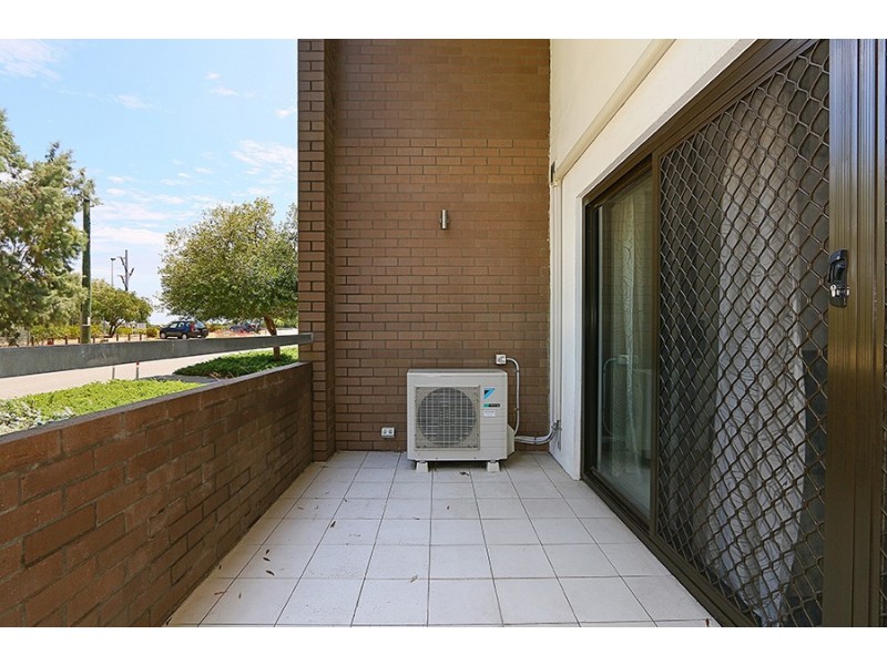 9/59 Breaksea Drive, North Coogee WA 6163