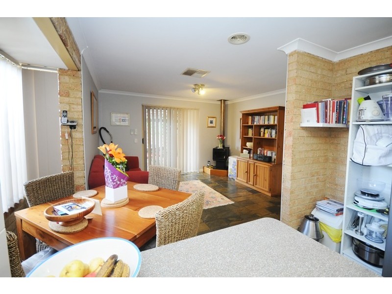 90 Natham Square, Swan View WA 6056