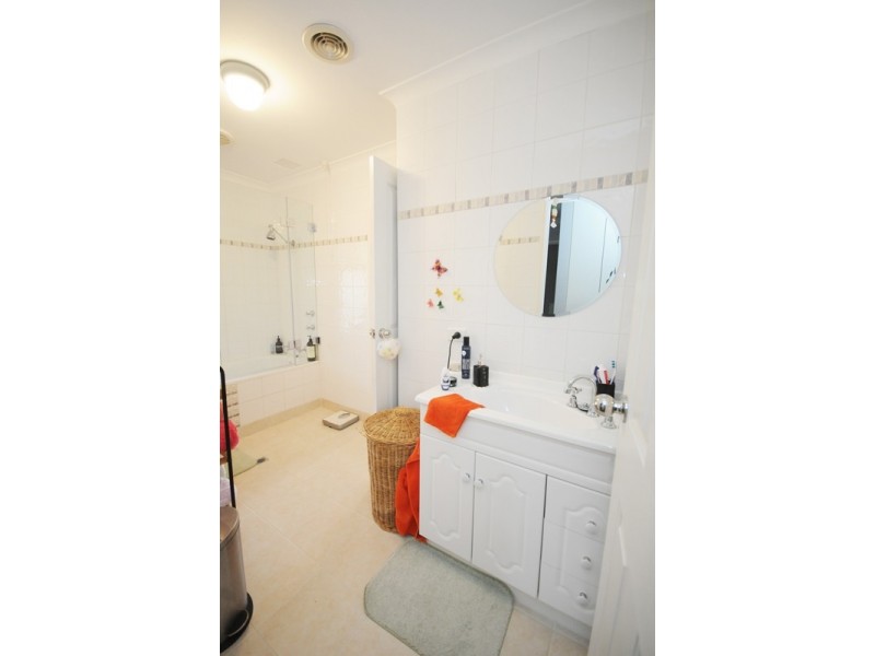 90 Natham Square, Swan View WA 6056