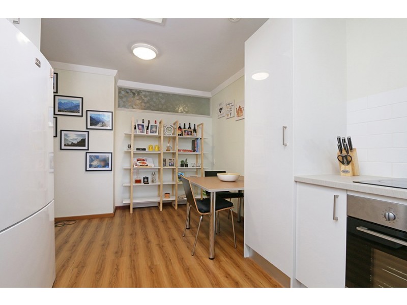 9/80 Clydesdale St, Como WA 6152