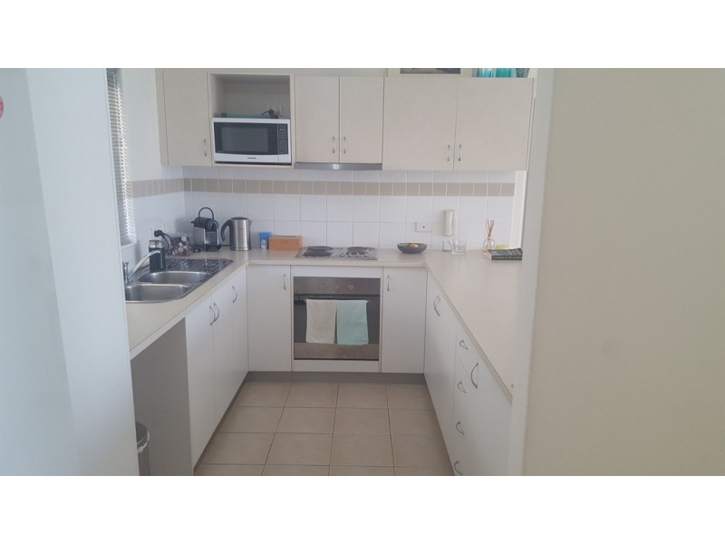 13/42 Kinsella Street, Joondanna WA 6060