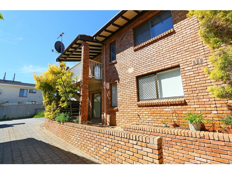 4/80 Edgecumbe St, Como WA 6152