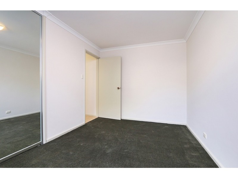 4/80 Edgecumbe St, Como WA 6152