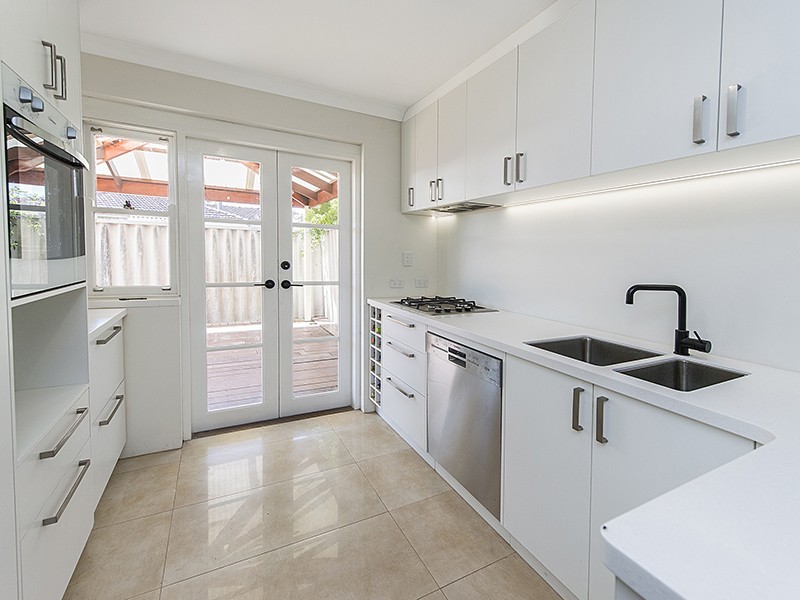 46A Temple, Victoria Park WA 6100