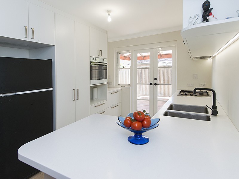 46A Temple, Victoria Park WA 6100