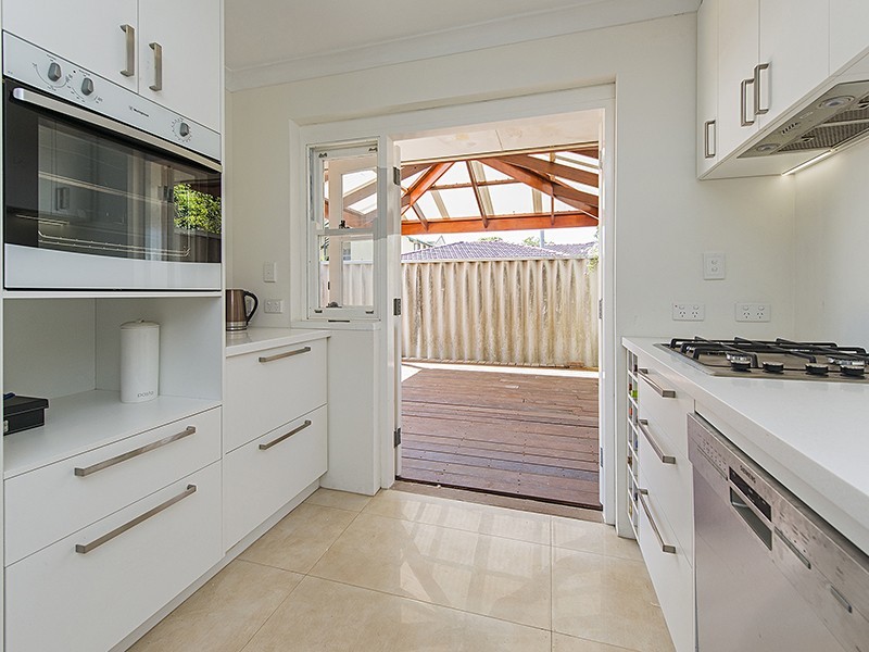 46A Temple, Victoria Park WA 6100