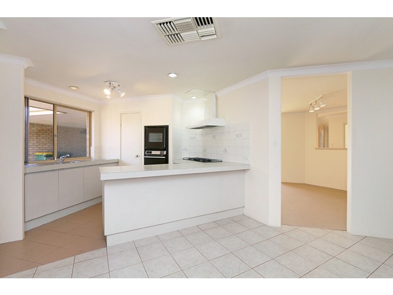 3 Prescott Drive, Kardinya WA 6163