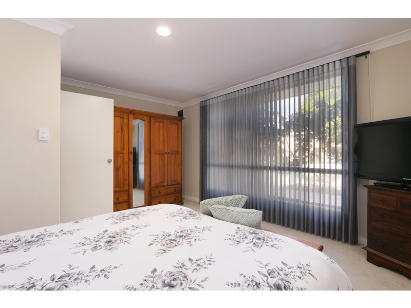 9 Mackie Street, Victoria Park WA 6100