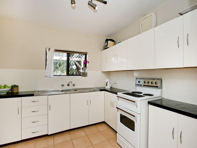 16/79 Clydesdale Street, Como WA 6152