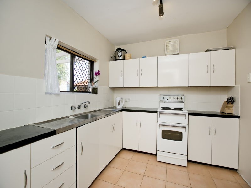 16/79 Clydesdale Street, Como WA 6152