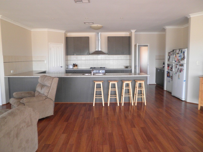 194 Alawoona, Bullsbrook WA 6084