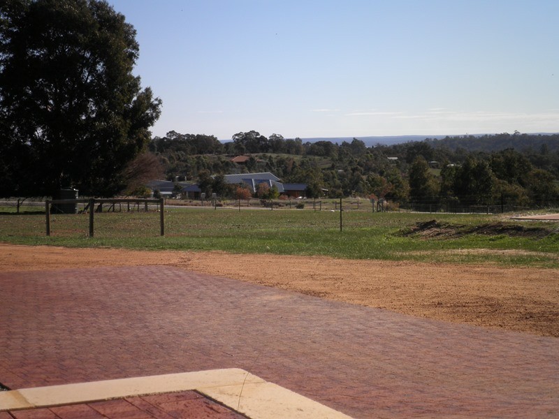 194 Alawoona, Bullsbrook WA 6084