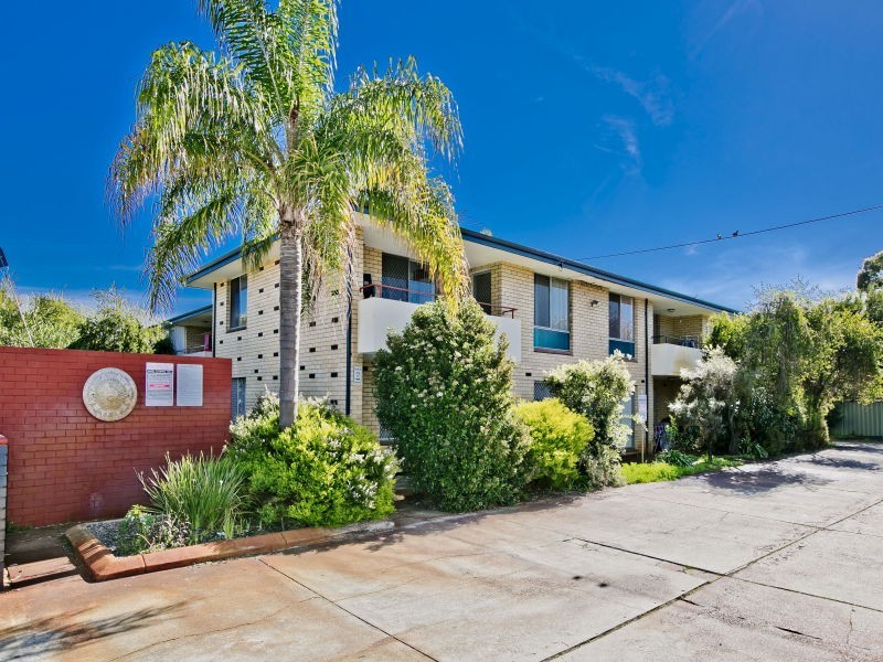 35/29 Heard Way, Glendalough WA 6016