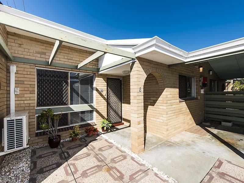 8/80 Clydesdale Street, Como WA 6152