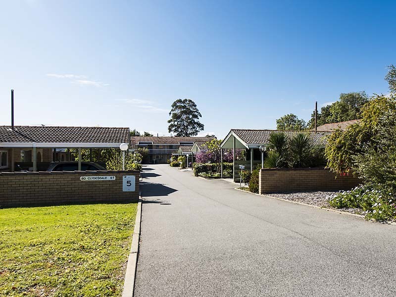 8/80 Clydesdale Street, Como WA 6152