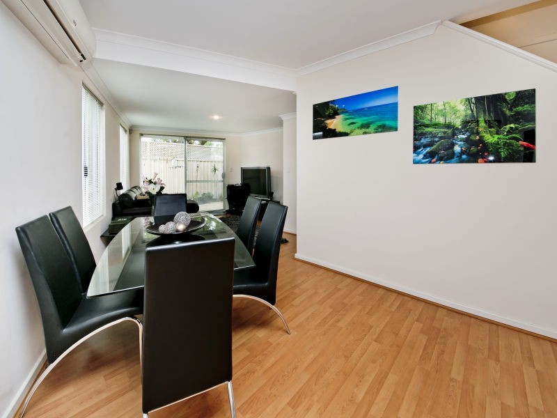4D Salisbury, Rivervale WA 6103