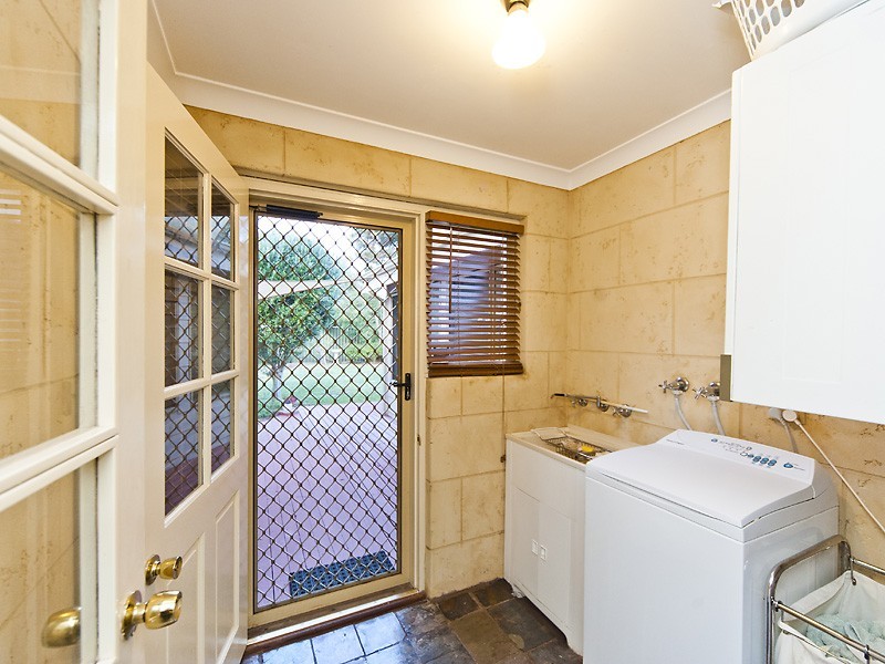 102 Murdoch Drive, Singleton WA 6175