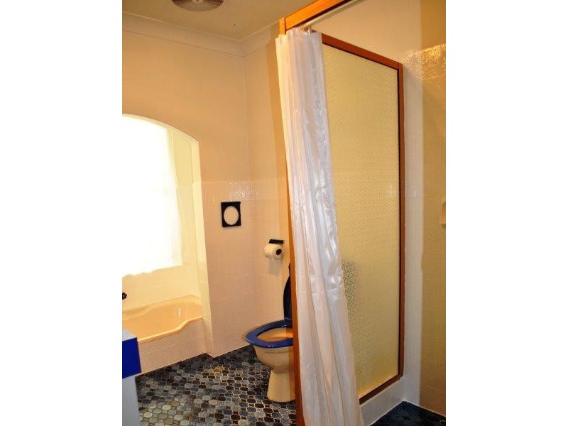 101 Osmaston Road, Carine WA 6020