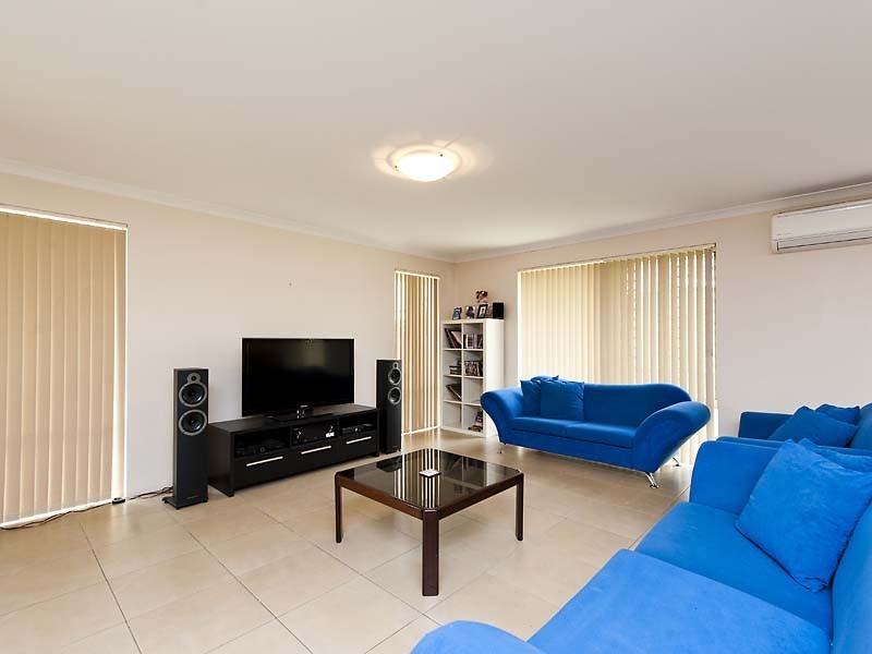 12 Vlasich Road, Byford WA 6122