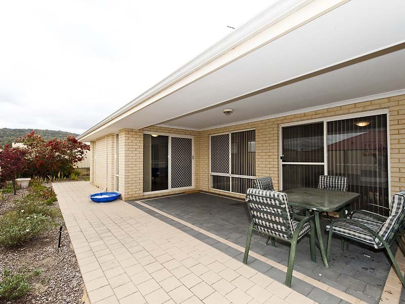 12 Vlasich Road, Byford WA 6122