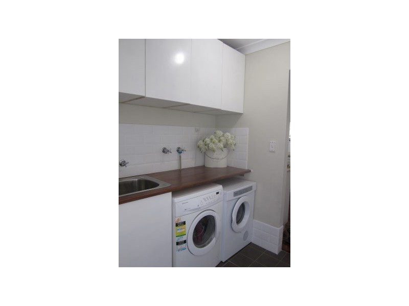 2/15 McKimmie, Embleton WA 6062