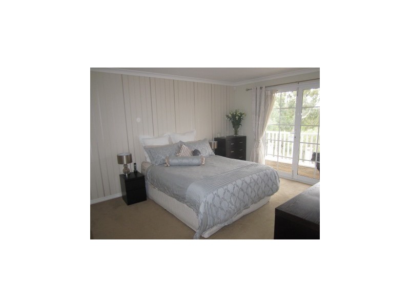 2/15 McKimmie, Embleton WA 6062