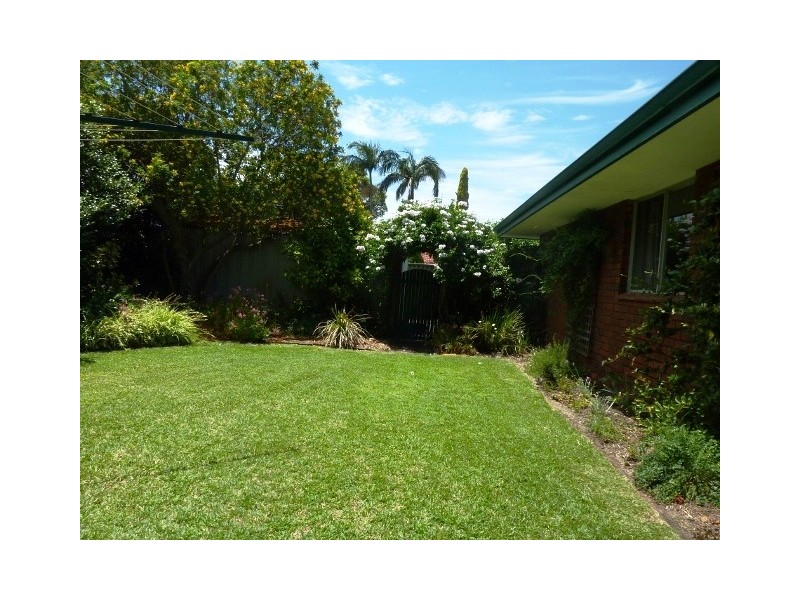 24 Stringybark Ramble, Willetton WA 6155