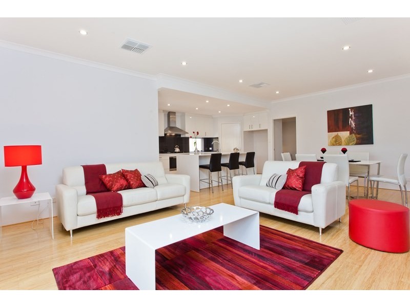 20 Weetman Road, Hammond Park WA 6164