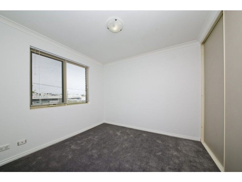 2/20 Harvey Street, Burswood WA 6100