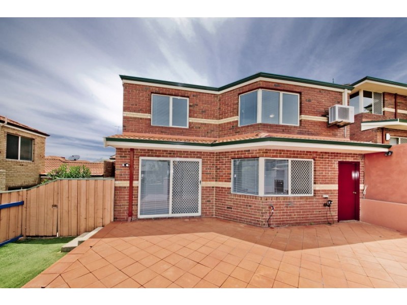 2/20 Harvey Street, Burswood WA 6100