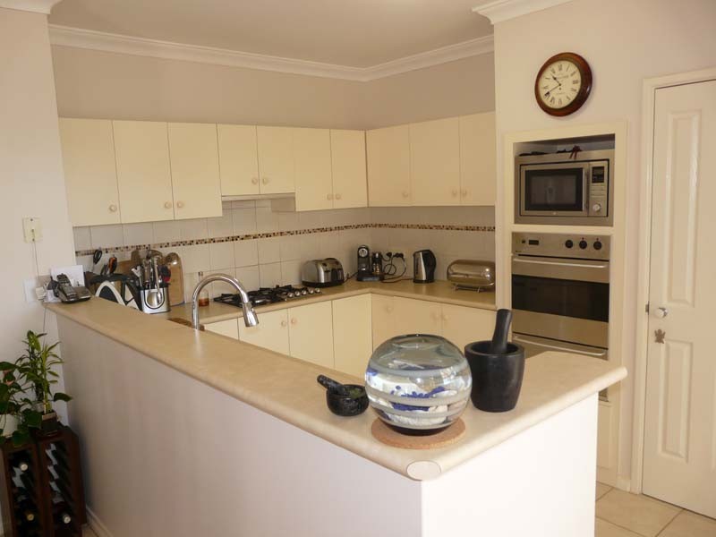 7A Sulman Ave, Salter Point WA 6152