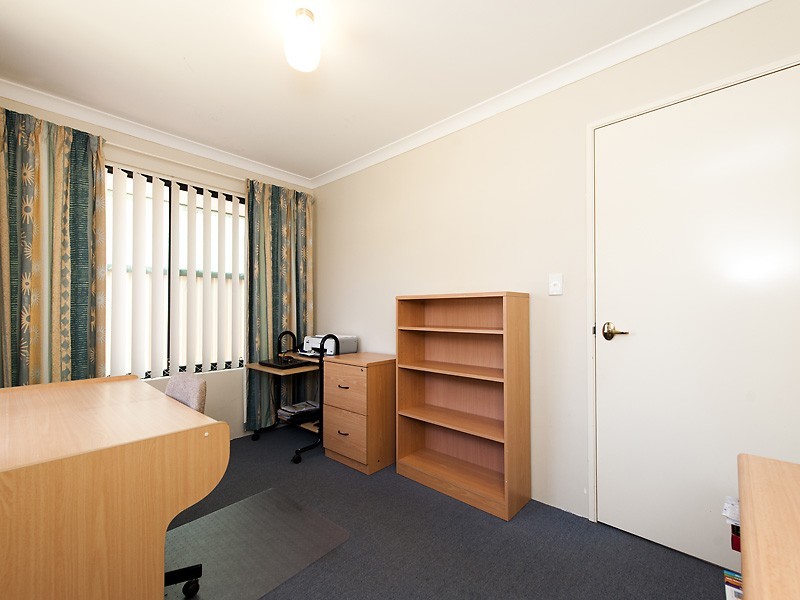 9 Agate Way, Maida Vale WA 6057