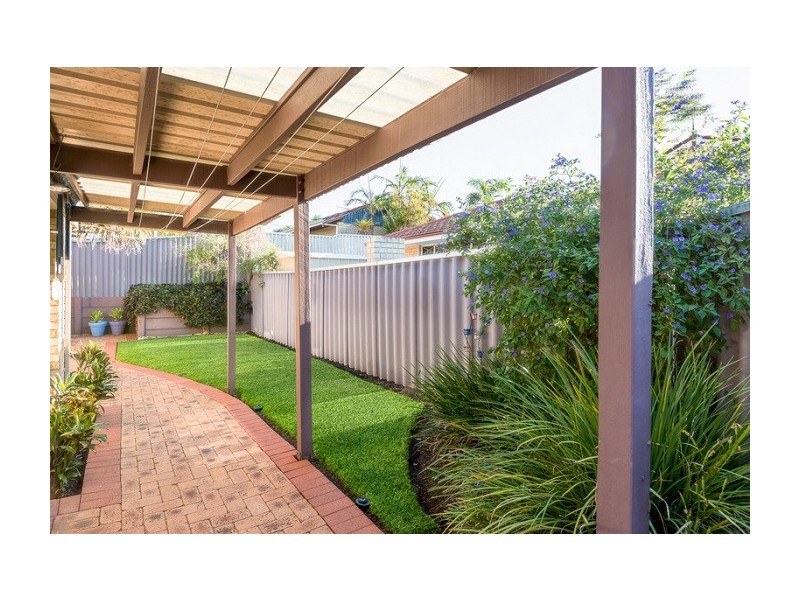 65a Rome Road, Melville WA 6156