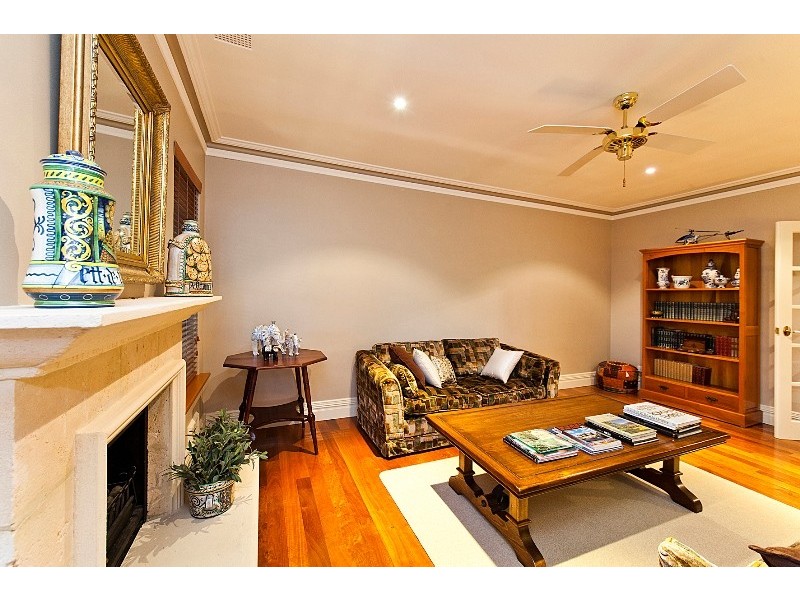 50 DAVENPORT, Booragoon WA 6154