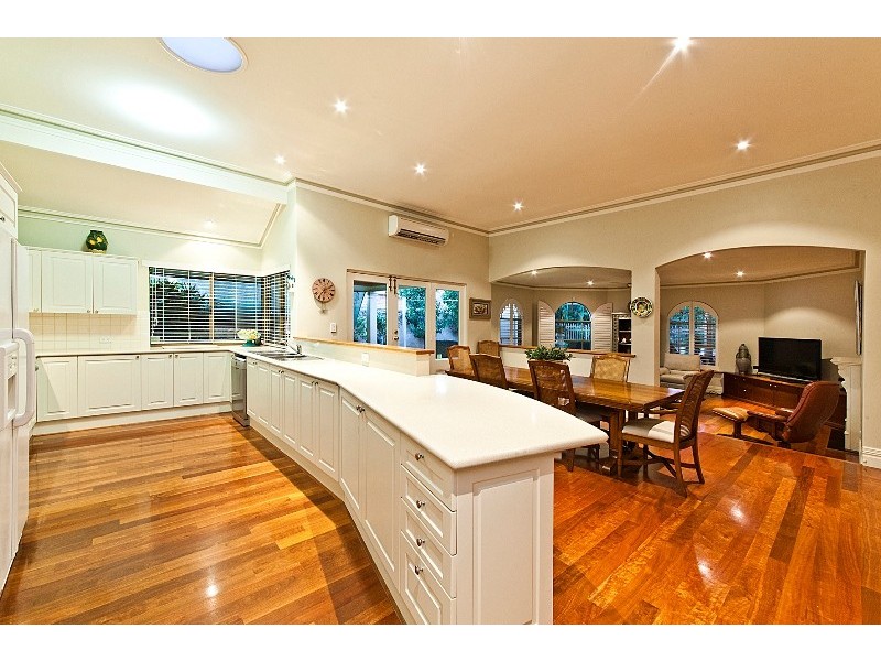 50 DAVENPORT, Booragoon WA 6154