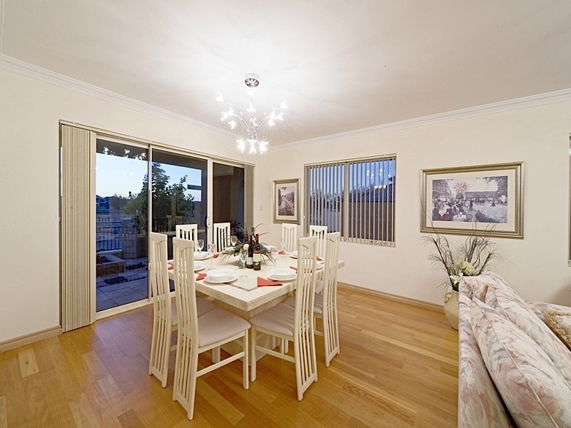 44 Whitehaven Avenue, Burns Beach WA 6028