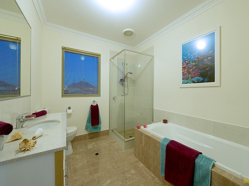 44 Whitehaven Avenue, Burns Beach WA 6028