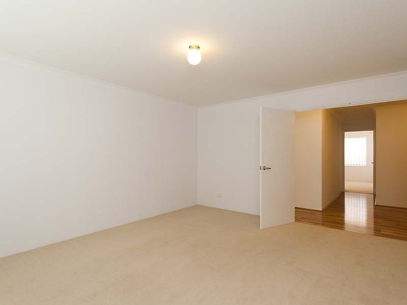 31 CLAREMORRIS PARKWAY, Butler WA 6036